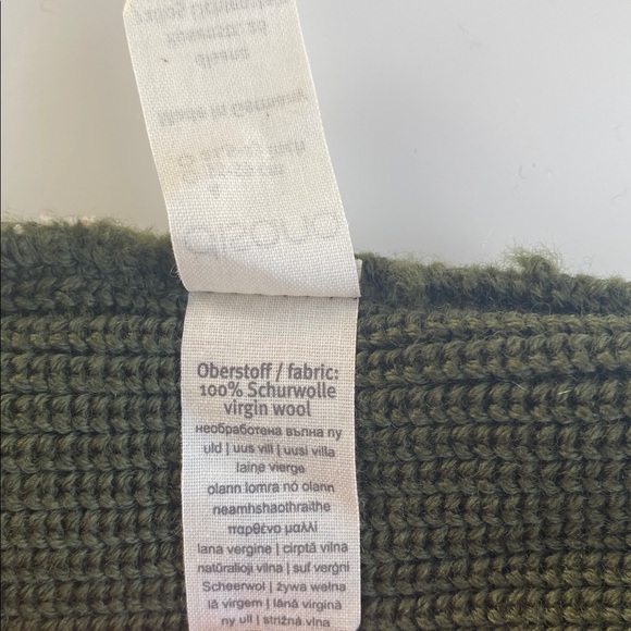 Disana 100% Wool Beanie/Toque - Picture 4 of 4